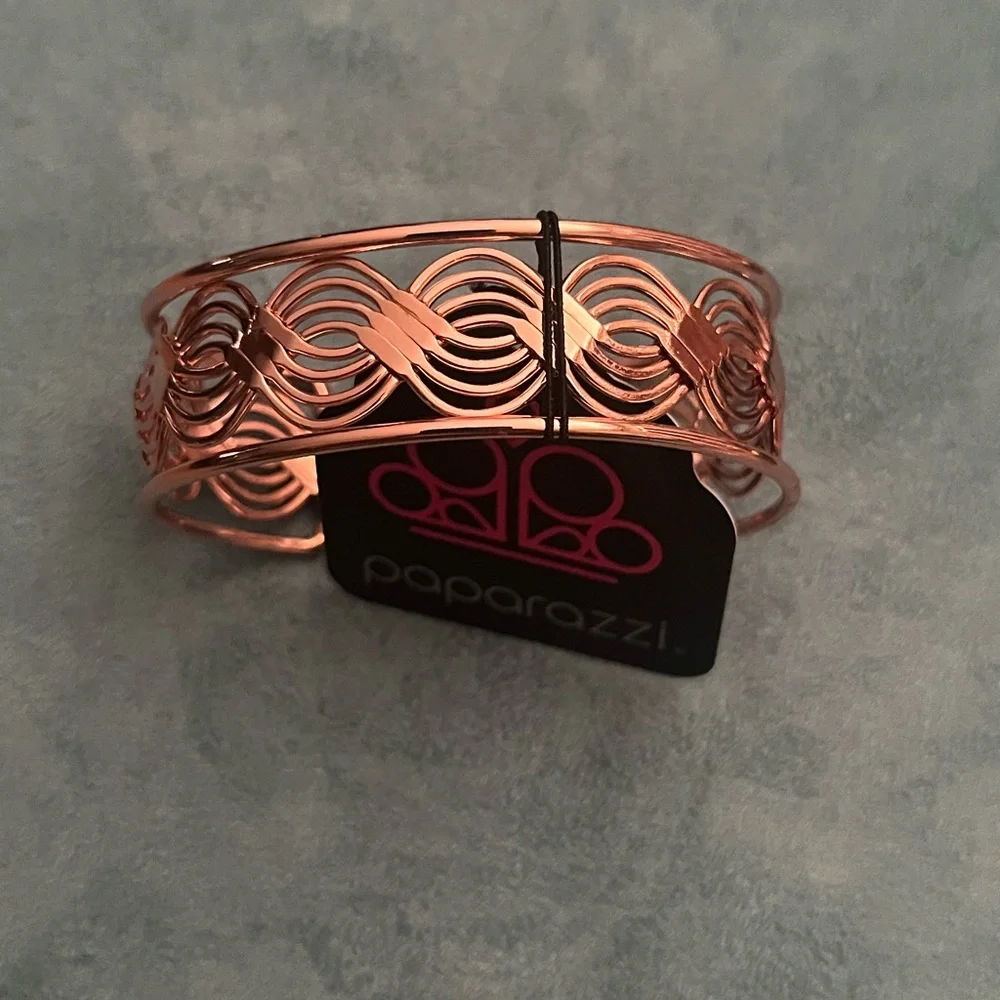 Paparazzi Rose Gold Bracelet